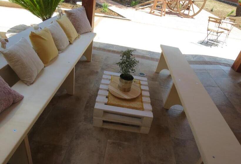 スタンダードルーム, Casetta Don Carlino