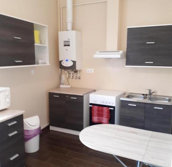 带共用浴室的标准房间, Csanabella House