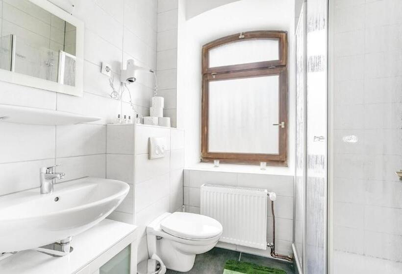 带2个卧室的公寓, Nurburgring Rooms Pinocchio