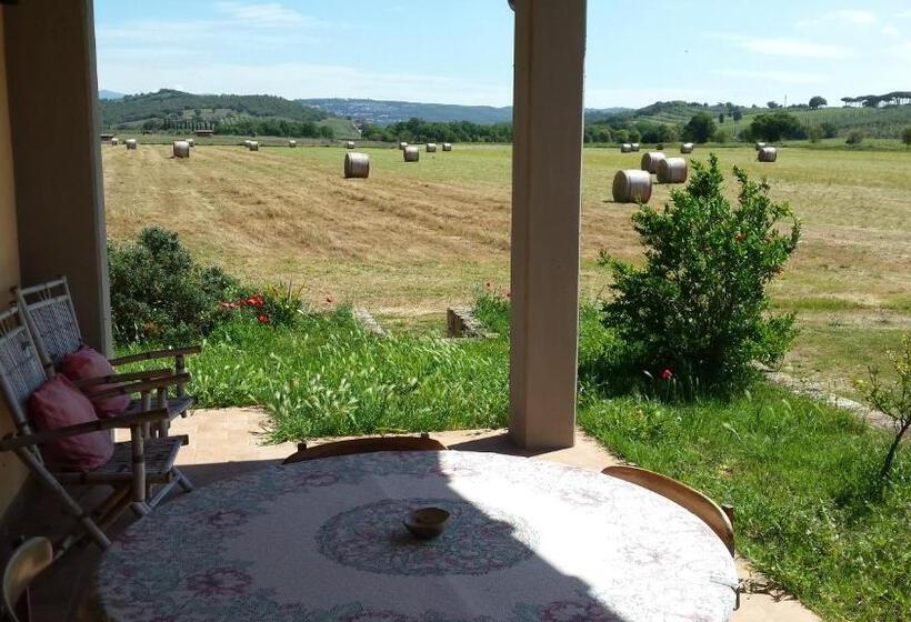 اتاق لوکس, Agriturismo Podere La Cascata