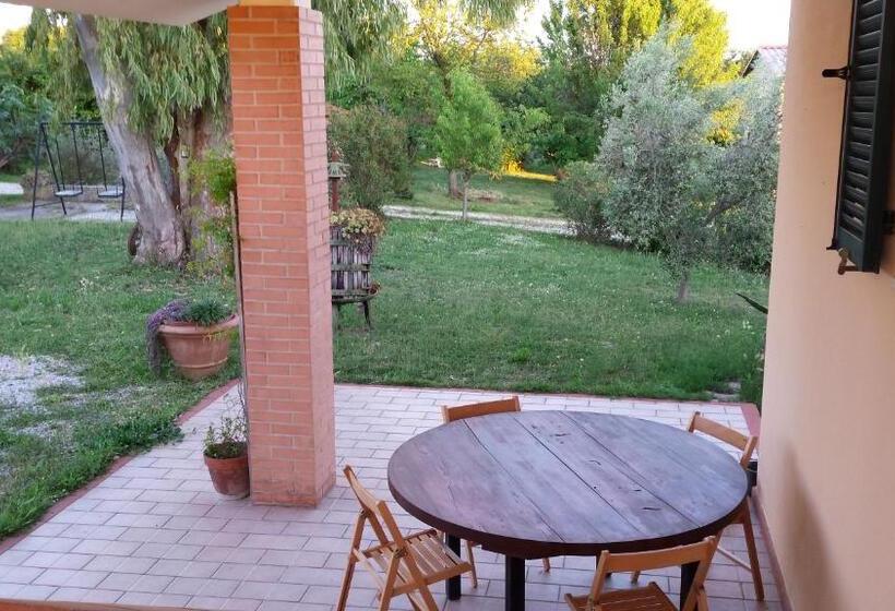 ویلای 3 خوابه, Agriturismo Podere La Cascata