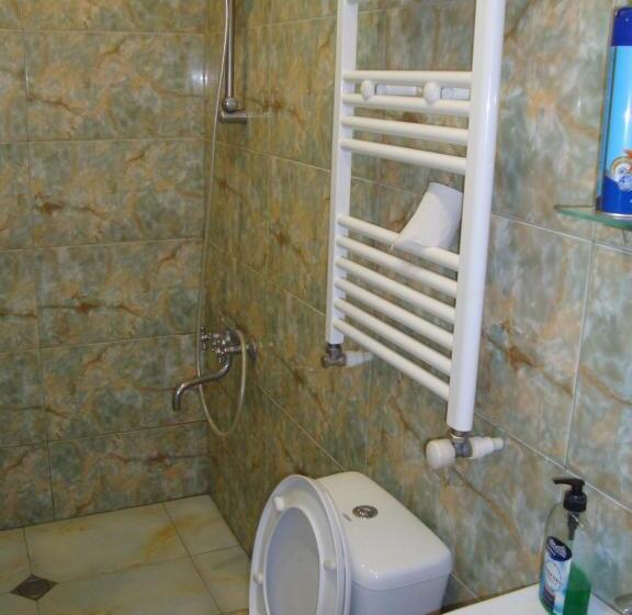 اتاق لوکس, Chicho Guesthouse