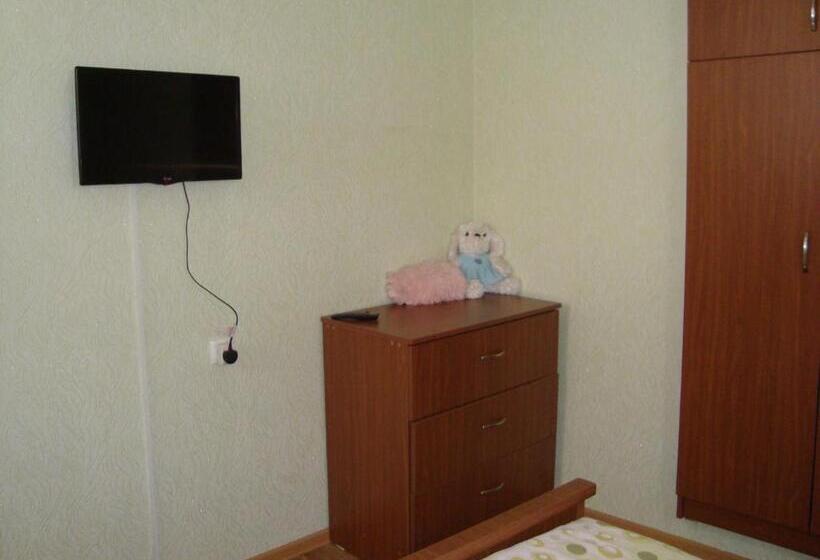 اتاق لوکس, Chicho Guesthouse