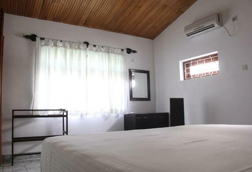 デラックスルーム, Sethra Villa Bentota