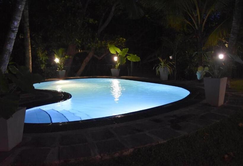 プール付き１ベッドルームヴィラ, Sethra Villa Bentota