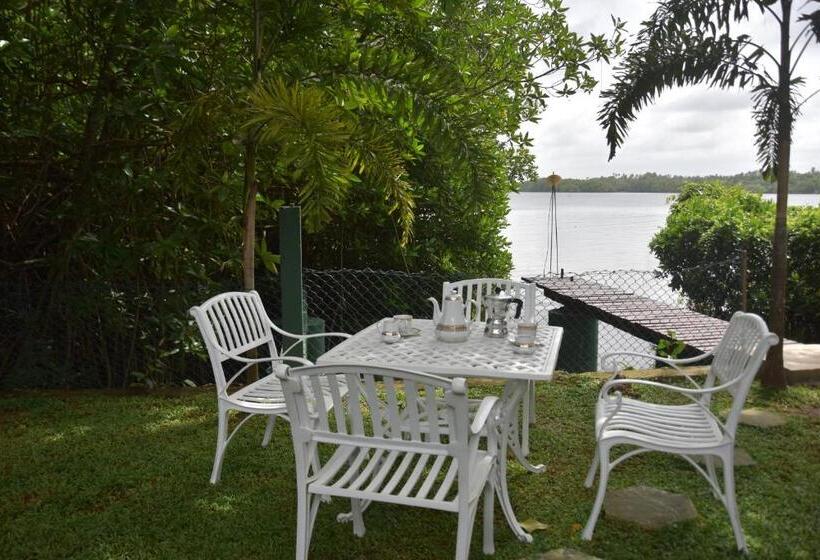 プール付き１ベッドルームヴィラ, Sethra Villa Bentota