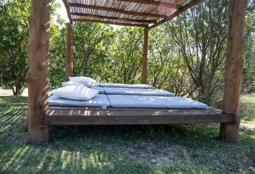 בונגלו סטנדרט עם נוף לגינה, Agriturismo Sa Mendhula