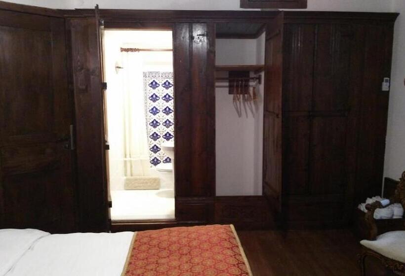 اتاق لوکس, Aslibey Konagi   Adults Only