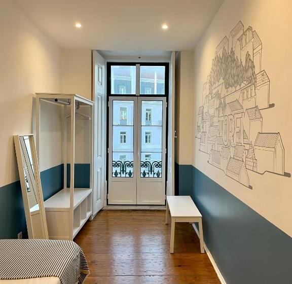 اتاق استاندارد سه نفره, Lisbon Checkin Guesthouse