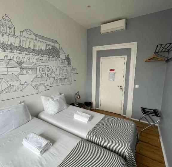 اتاق استاندارد, Lisbon Checkin Guesthouse
