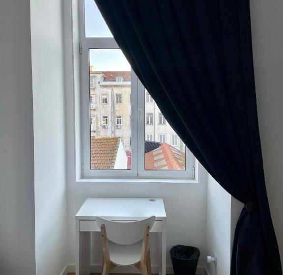 اتاق سوپریور یک تخته, Lisbon Checkin Guesthouse