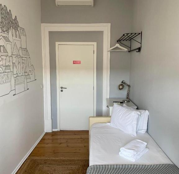 اتاق استاندارد یک نفره, Lisbon Checkin Guesthouse
