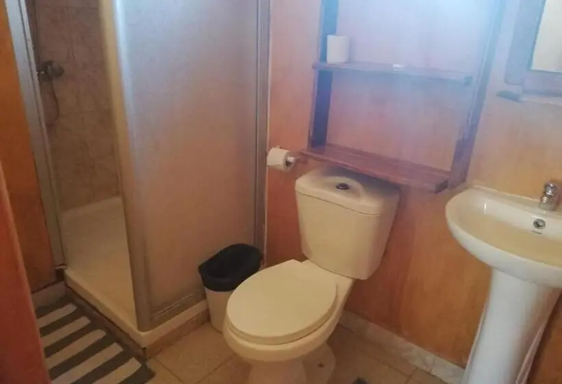 Standard Kolmen Hengen Huone, Hostal El Colibri