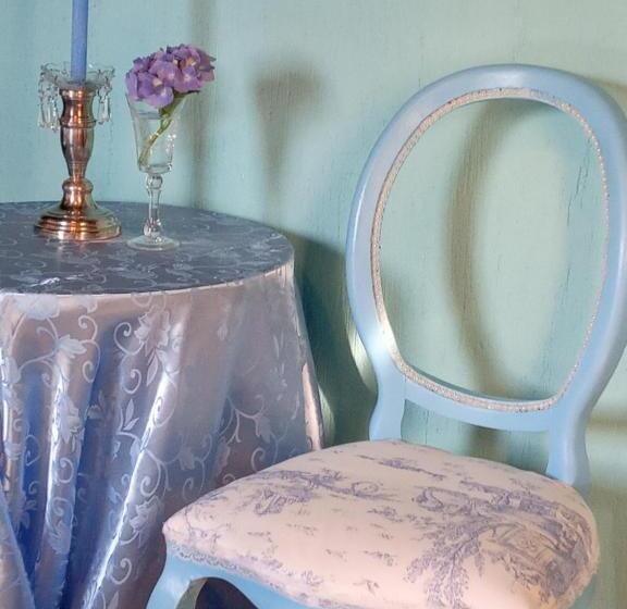 غرفة ديلوكس, La Petite France