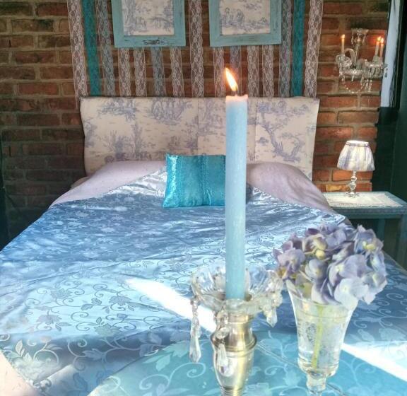 غرفة ديلوكس, La Petite France