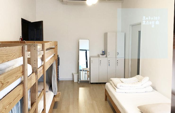 スタンダード４人部屋, Oasita Hostel