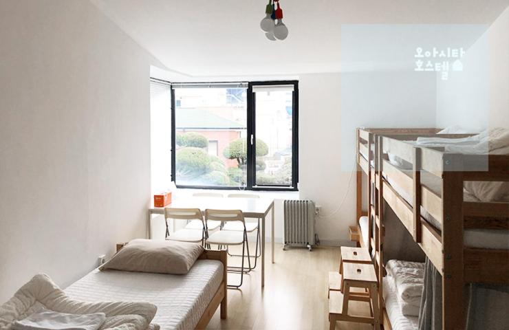 スタンダード４人部屋, Oasita Hostel