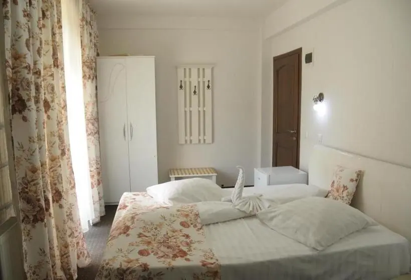 スタンダードルーム, Pensiunea Casa Simoni
