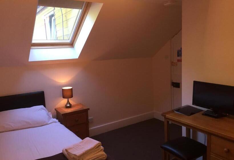 اتاق استاندارد یک نفره, The Shandwick Inn