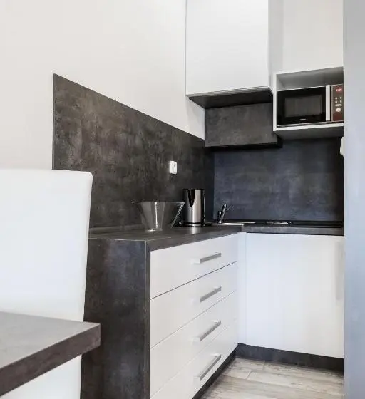 バルコニー付きデラックスルーム, Apartments Benešova 6