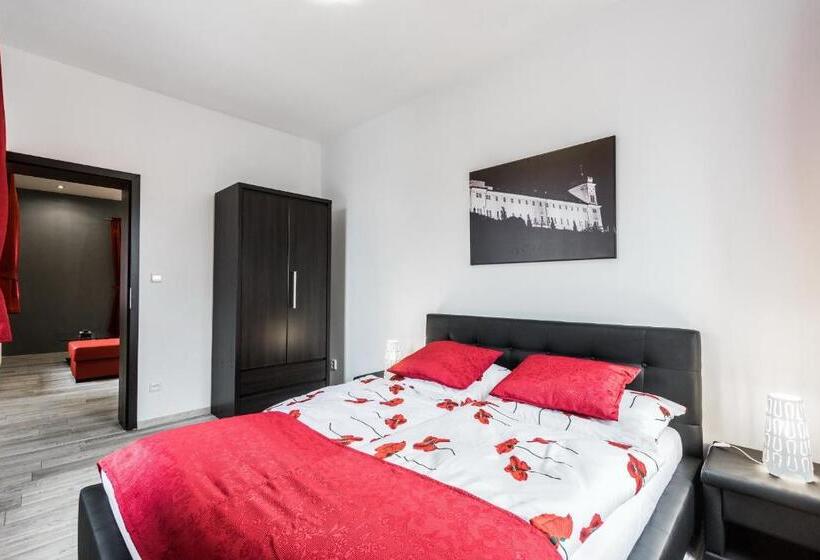 テラス付スイート, Apartments Benešova 6