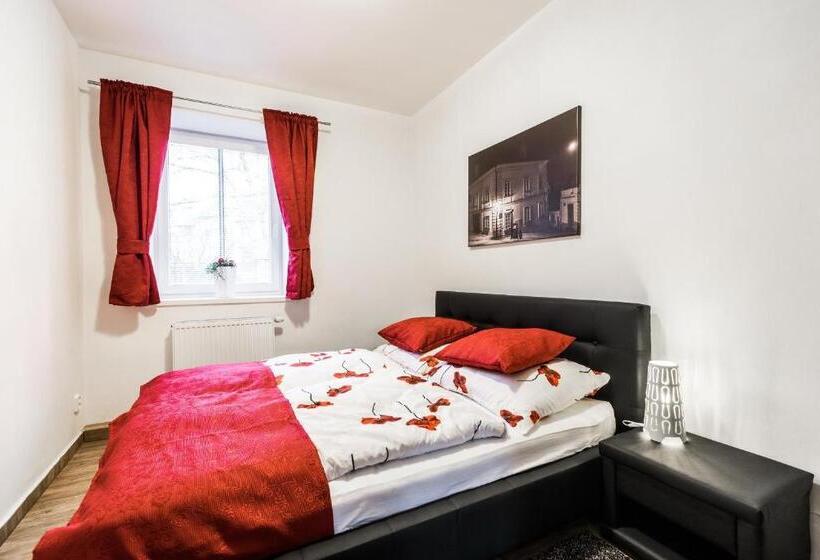 Люкс с Террасой, Apartments Benešova 6