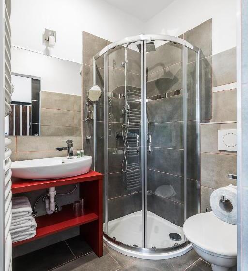 バルコニー付きスタンダードルーム, Apartments Benešova 6