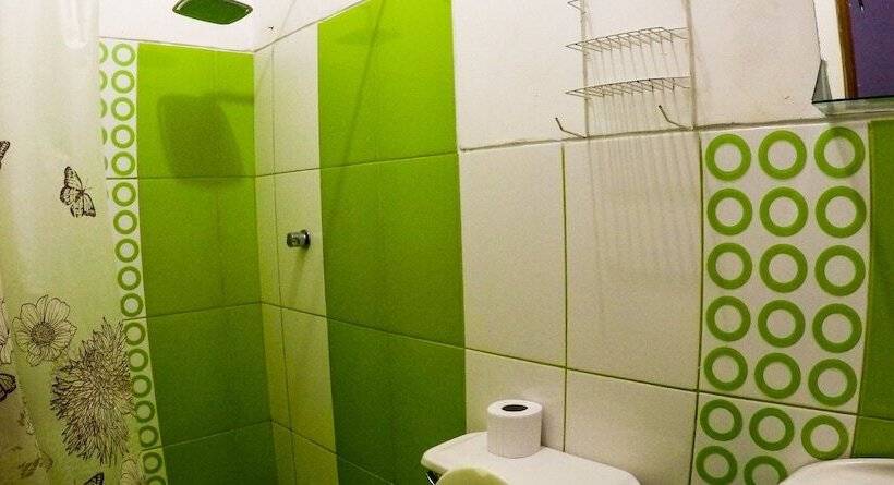 标准单人间, Flor Del Valle