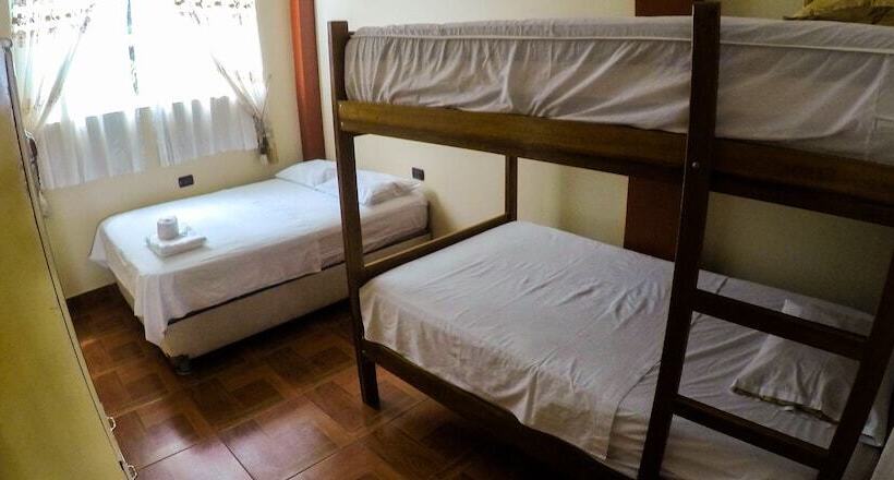 带露台的小型套房, Flor Del Valle