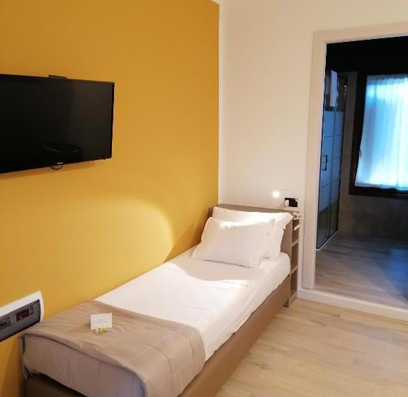 标准单人间, Agriturismo Ai Due Leoni