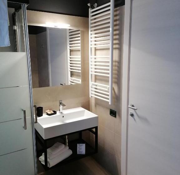 标准单人间, Agriturismo Ai Due Leoni