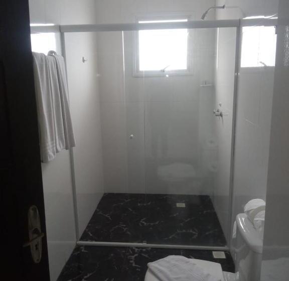 اتاق استاندارد چهار تخته, Pousada Solar Inn