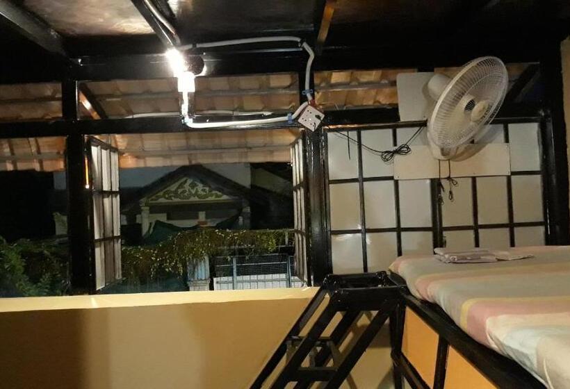 מיטה בחדר משותף, Vanny's Peaceful Guesthouse