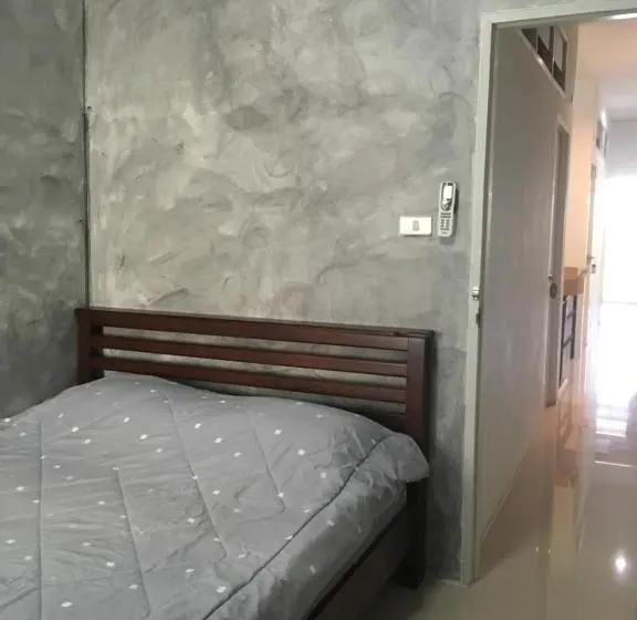 اتاق استاندارد, You In House Urt Surathani Airport