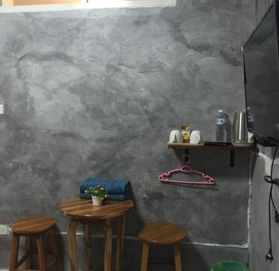 اتاق عادی, You In House Urt Surathani Airport