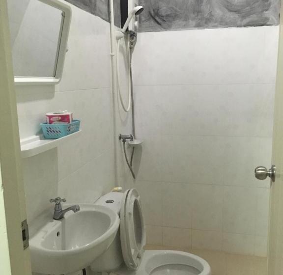 اتاق عادی, You In House Urt Surathani Airport