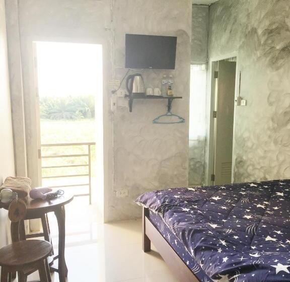 اتاق خانوادگی, You In House Urt Surathani Airport