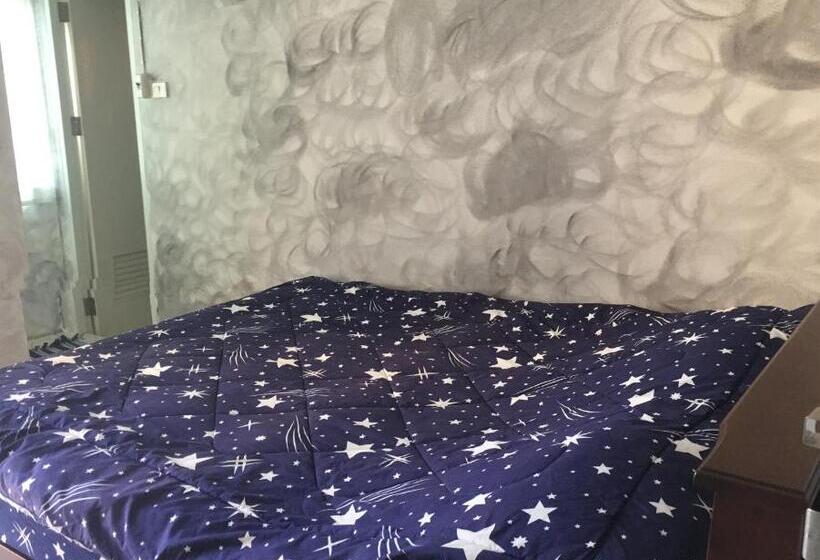 اتاق خانوادگی, You In House Urt Surathani Airport