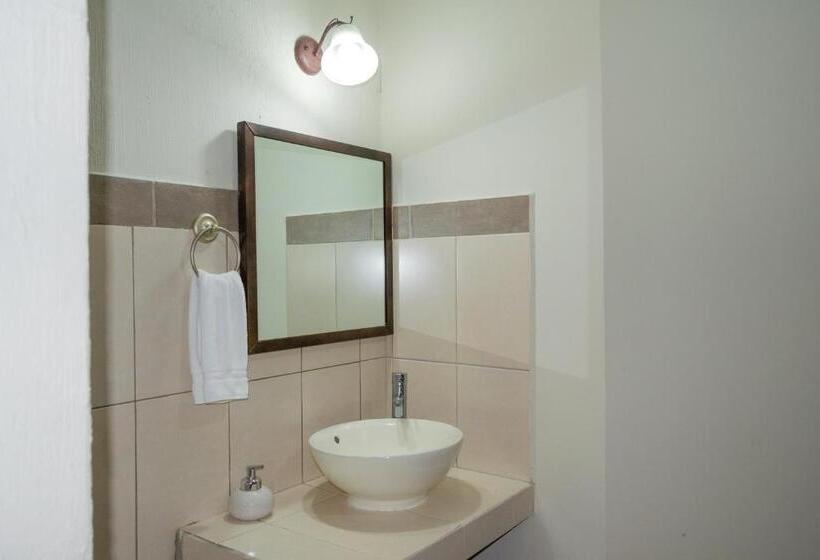 اتاق استاندارد با تخت بزرگ, Hostal Donde Regina