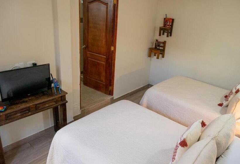 اتاق استاندارد با سرویس بهداشتی مشترک, Hostal Donde Regina