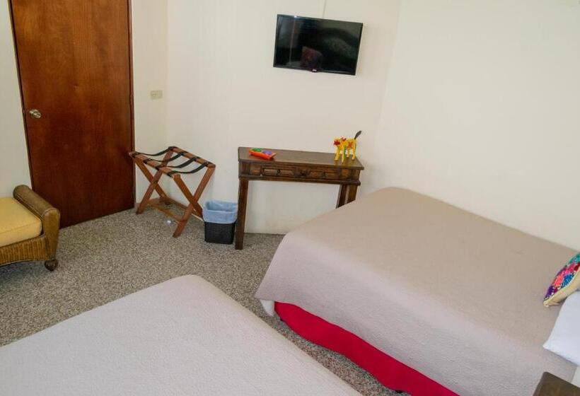اتاق استاندارد, Hostal Donde Regina