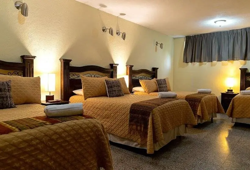 اتاق خانوادگی, Hostal Donde Regina