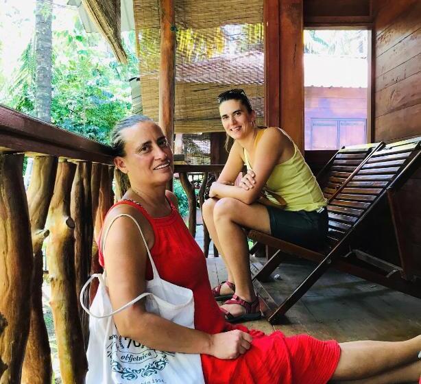 スタンダードルーム, The Green Station