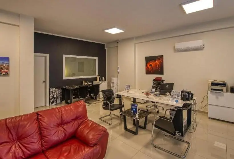 آپارتمان 1 خوابه با چشم‌انداز باغ, Arkk Homes