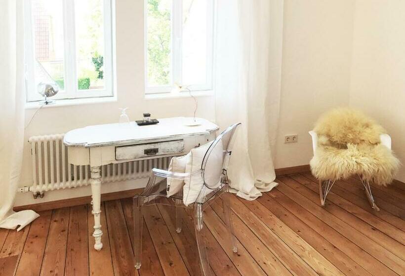 스탠다드 싱글 룸, Pirrung Lebensräume