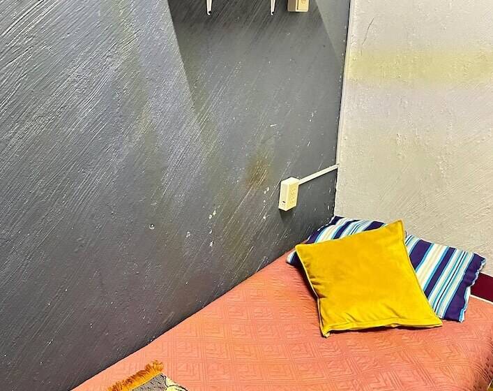 اتاق عادی, Posada Vs4 Aeropuerto