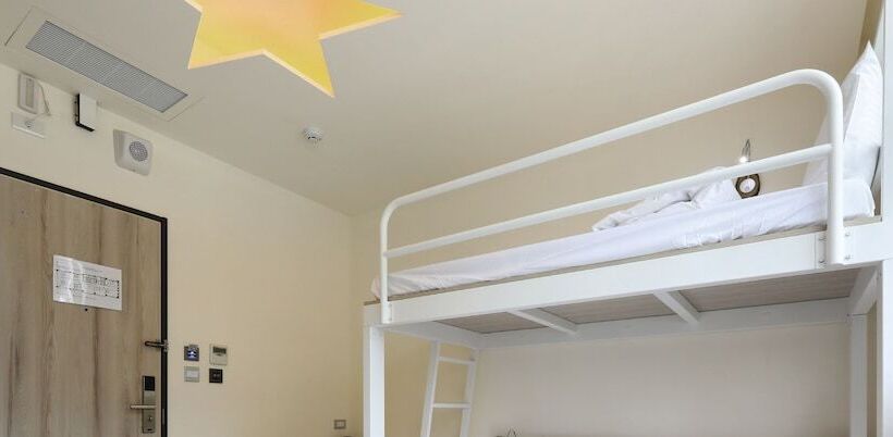 اتاق استاندارد سه نفره, Mini Hotels