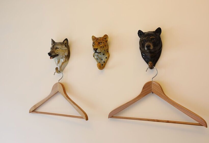 اتاق خانوادگی, Mini Hotels