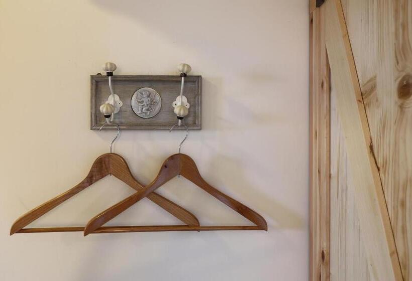 اتاق استاندارد, Mini Hotels