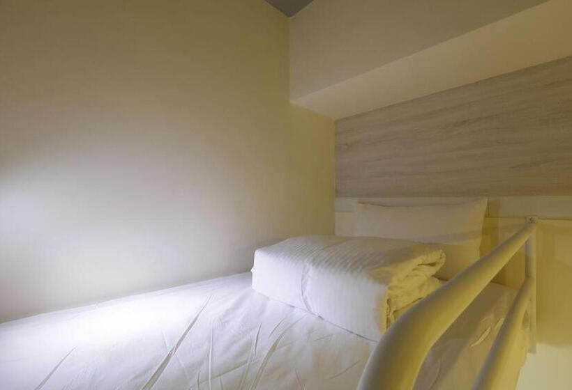 اتاق استاندارد سه نفره, Mini Hotels